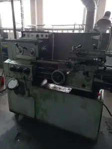 Станок-токарно винторезный ИЖ 250ИТВМ250