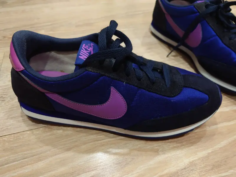 Кроссовки женские Nike Oceania 27 cm