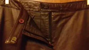 Брюки из натуральной кожи, р-р 42, см. замеры ниже.