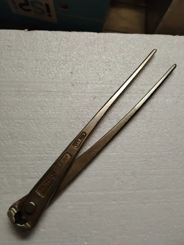 Клещи Knipex