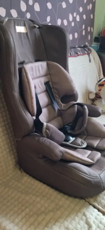Детское автокресло от +3 лет.
