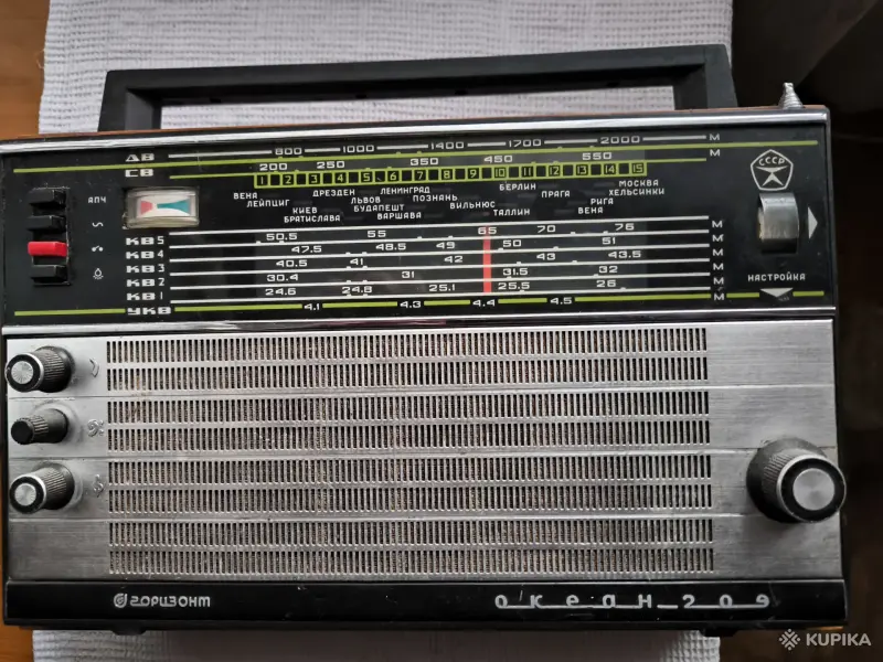 Радиоприемник Горизонт Океан-209