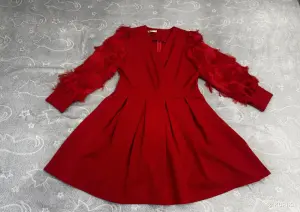 Женское нарядное платье