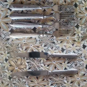 Столовые приборы