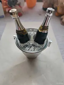 Украшения интерьера