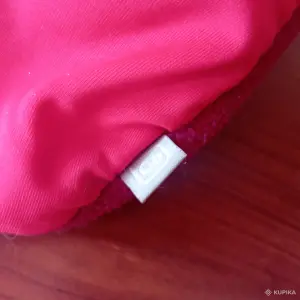 Подушка для шеи туристическая (идеальна для перелетов)