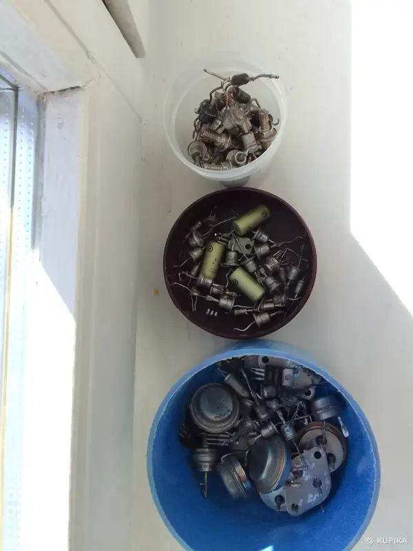 Другие товары для хобби и творчества - Коллекция радиодеталей - Вся Беларусь - Фото 2 Коллекция радиодеталей - Вся Беларусь - 243784 - Доска объявлений Kupika.by - Фото 2