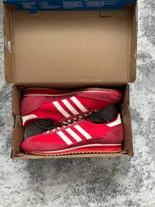 Кроссовки Adidas SL 72