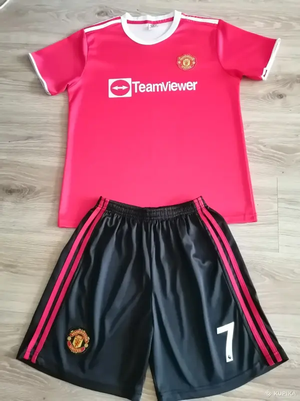 Одежда для мальчиков - Спортивная форма + гетры, 12-13лет - Вся Беларусь - Фото 2 Спортивная форма + гетры, 12-13лет - Вся Беларусь - 243145 - Доска объявлений Kupika.by - Фото 2