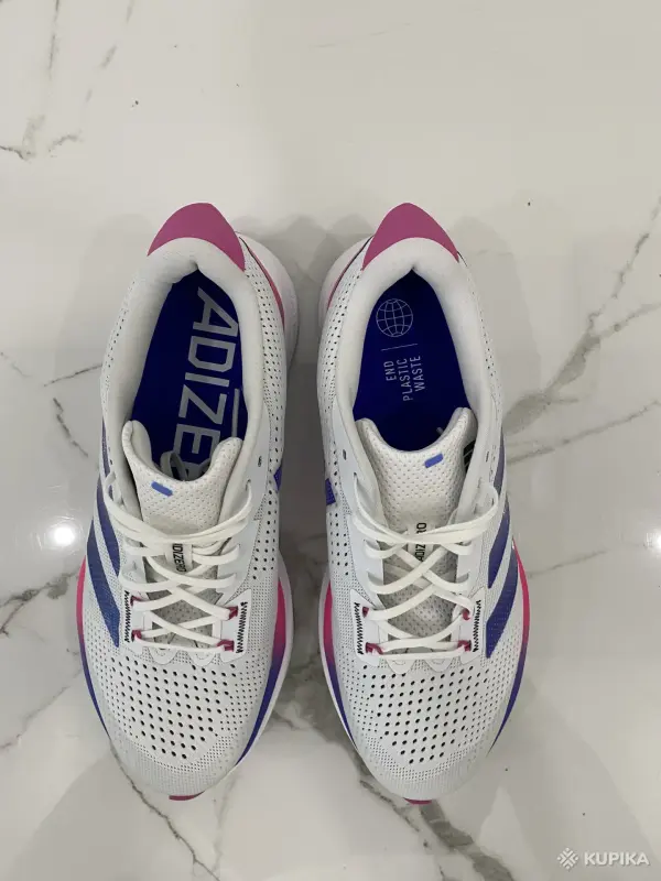 Кроссовки Adidas