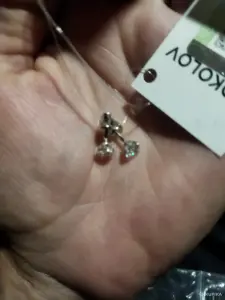 Серьги гвоздики