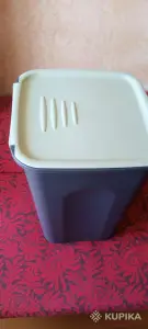 Бак пластиковый универсальный с крышкой, новый, 43л