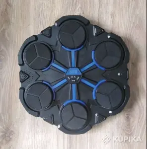 Музыкальный боксёрский тренажёр