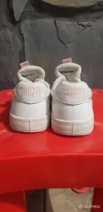 кроссовки из натуральной кожи фирмы SHUZZI