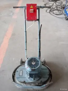 Мозaично-шлифовальная машина CО-300