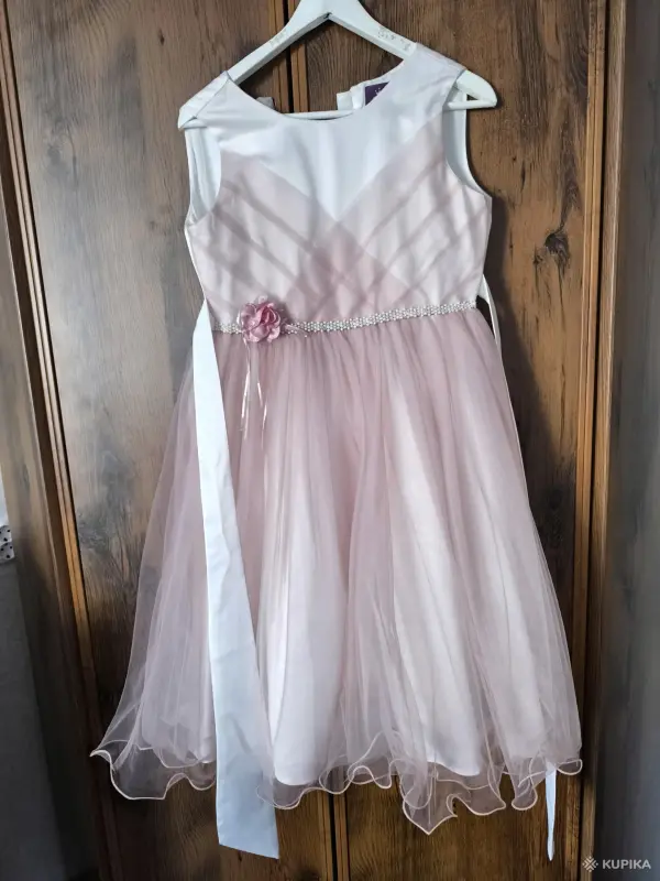 Платья, сарафаны - Платье нарядное - Вся Беларусь Платье нарядное - Вся Беларусь - 242795 - Доска объявлений Kupika.by