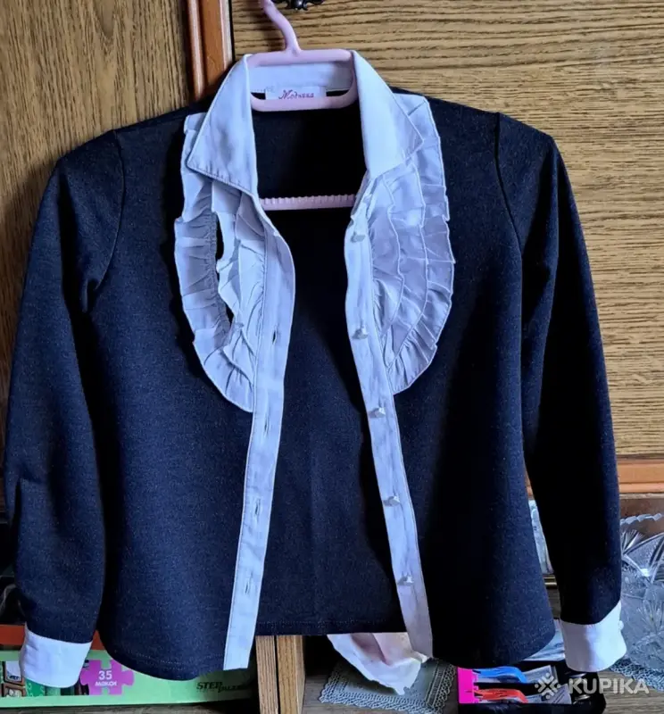 Рубашка белая и черно-белая на девочку 5-6лет, б.у-2шт - Вся Беларусь - 242394 - Доска объявлений Kupika.by - Фото 4