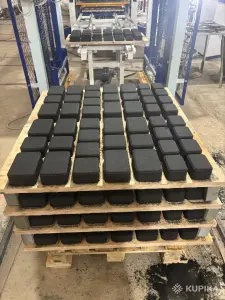 Старый город 183*123/123*123/123*93*60мм (Чёрная)