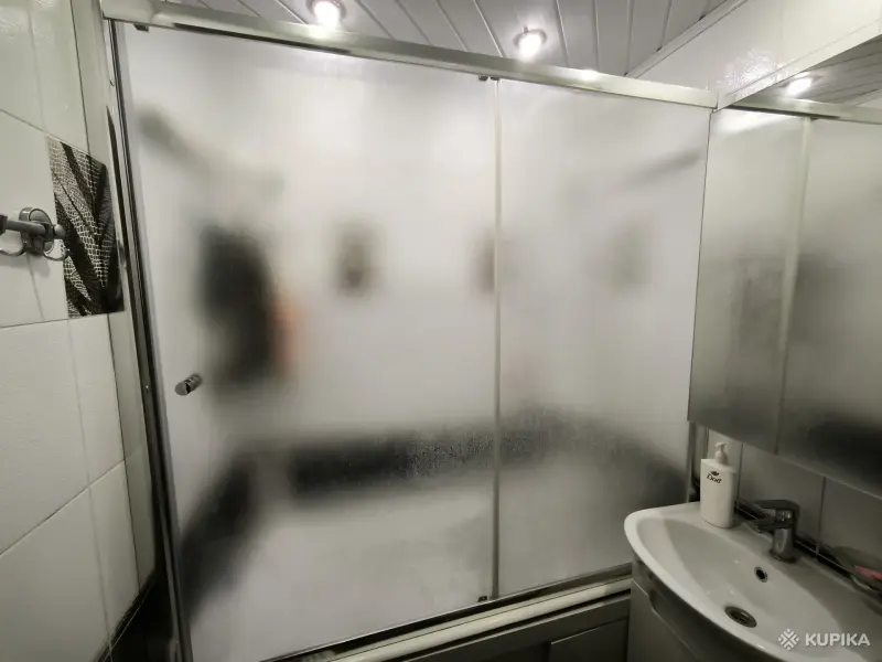 Шторка на ванну