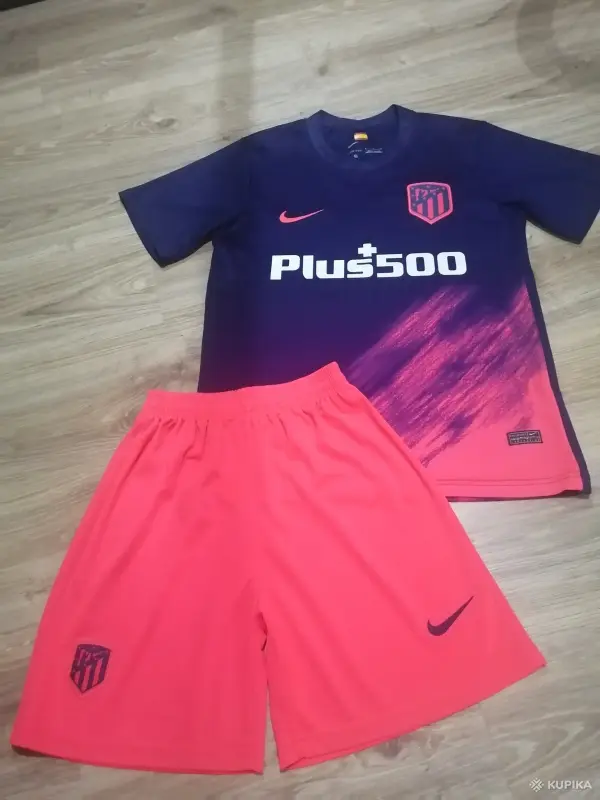 Одежда для мальчиков - Спортивная форма Nike, 12-14лет - Вся Беларусь - Фото 2 Спортивная форма Nike, 12-14лет - Вся Беларусь - 243147 - Доска объявлений Kupika.by - Фото 2