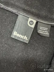 Фирменная куртка Bench