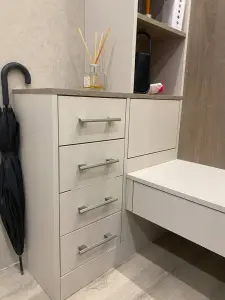 Шкаф распашной