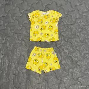 Костюмчик для детей 6-12 месяцев