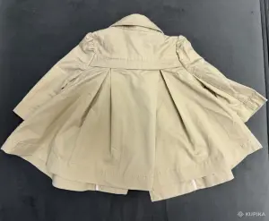 Плащ для девочки 5-6 месяцев