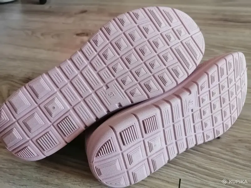 Женская обувь БУ и новая - Новые тапочки, р-р 37 - Вся Беларусь - Фото 4 Новые тапочки, р-р 37 - Вся Беларусь - 242995 - Доска объявлений Kupika.by - Фото 4