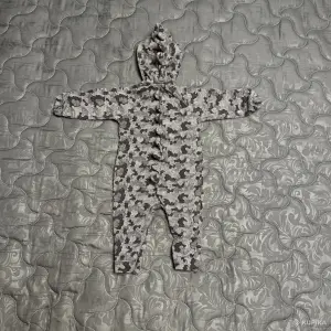 Комбинезон для детей 6-9 месяцев