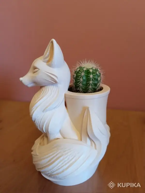 Кашпо для цветов или канцелярских товаров