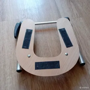 Каркас подголовника для массажного стола (кушетки)