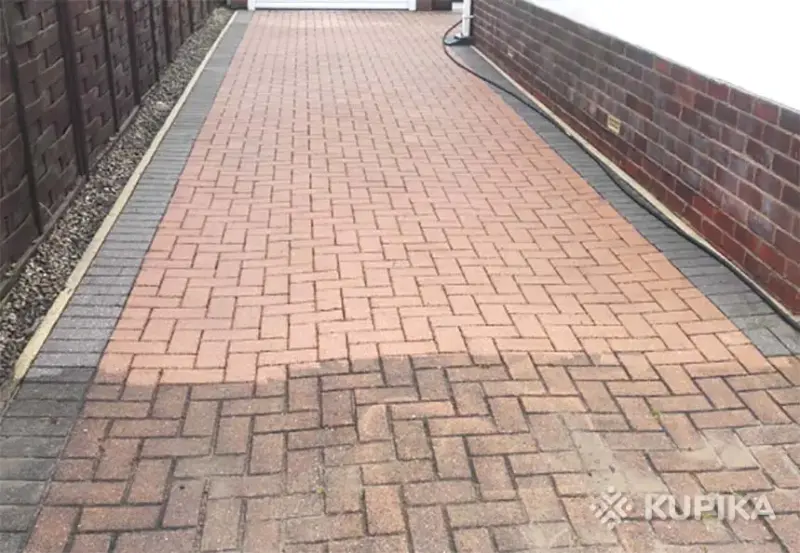 Мойка, покраска, крыш, заборов,тротуарной плитки.