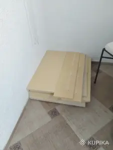 Кухонные фасады ЛДСП бежевые глянцевые.