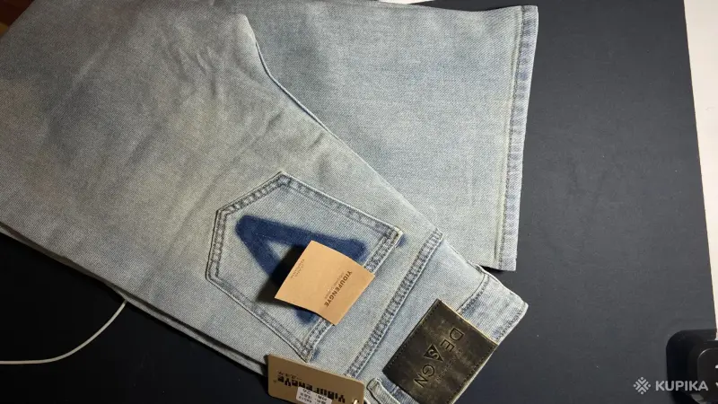 Джинсы новые