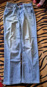 Джинсы голубые, р.46-48, б.у в хорошем состоянии