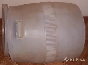 Бочка полиэтиленовая (капроновая), объем 35 л