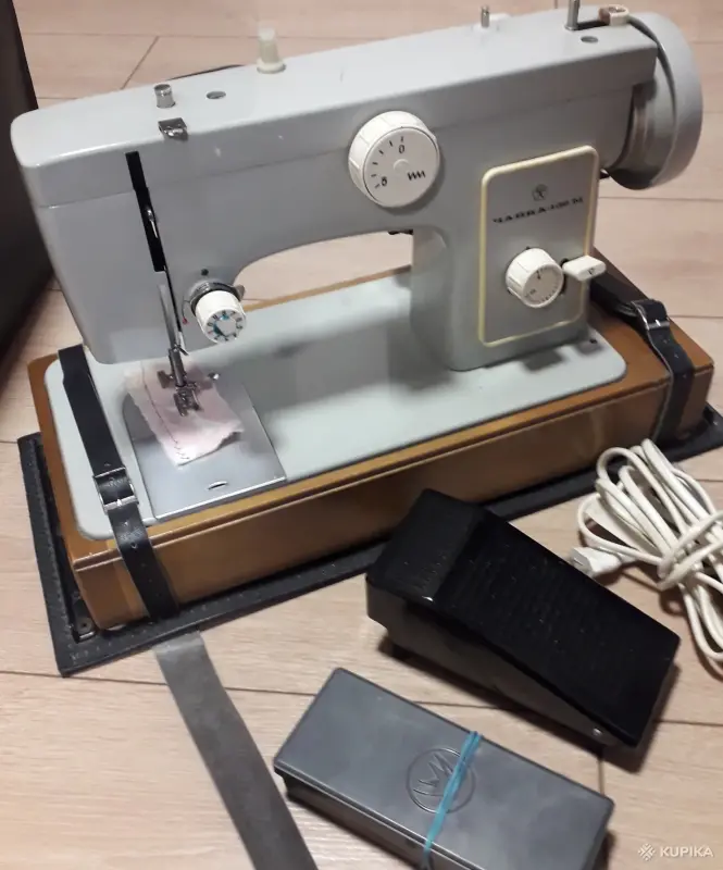 Швейная машина Чайка132М с элекроприводом