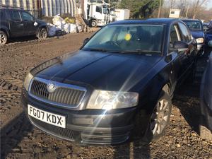 Б/У запчасти Skoda SuperB 2001-2008 с доставкой