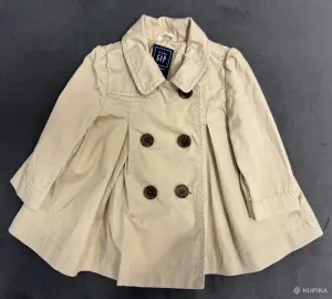 Плащ для девочки 5-6 месяцев