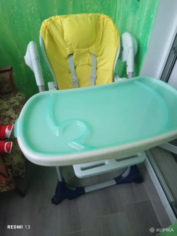 Стульчик для кормления