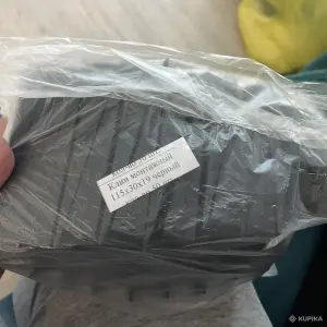 Клинья монтажные