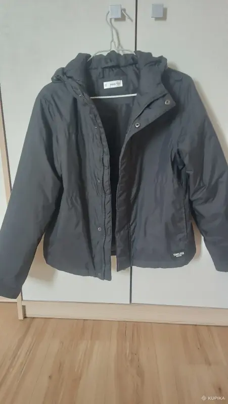 Куртка/ветровка ,рост 140-150