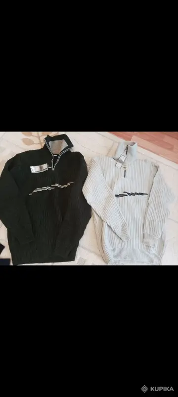 Свитер мужской