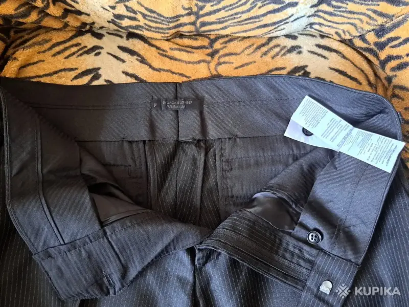 Брюки мужские черные в тонкую полоску, р.50-52, новые, импортные - Вся Беларусь - 242336 - Доска объявлений Kupika.by - Фото 6