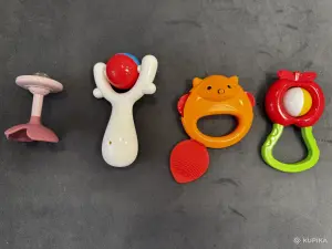 Развивающие игрушки для малышей