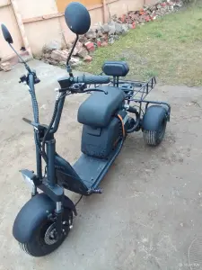 Электроскутер Smart Balance Mini Trike Sport