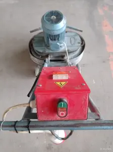 Мозaично-шлифовальная машина CО-300