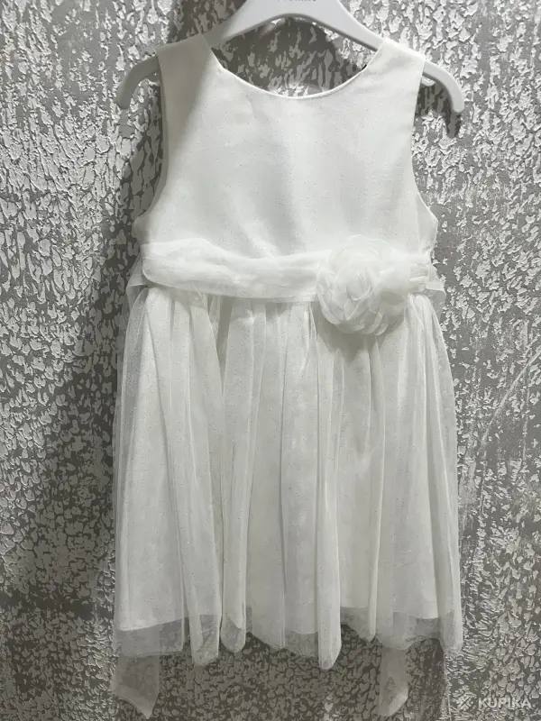 Платье на девочку