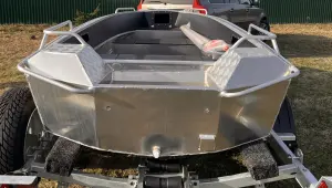 Лодка Wellboat 39